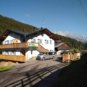 Bed & Breakfast Deby & E-bike, San Nicolo di Comelico